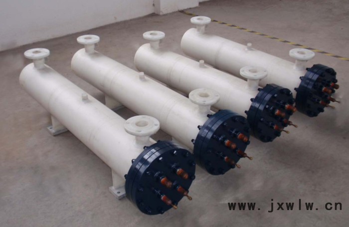 新科嘉換熱器（100HP-300HP單（多）系統(tǒng)硫酸池用蒸發(fā)器、冷凝器組合）