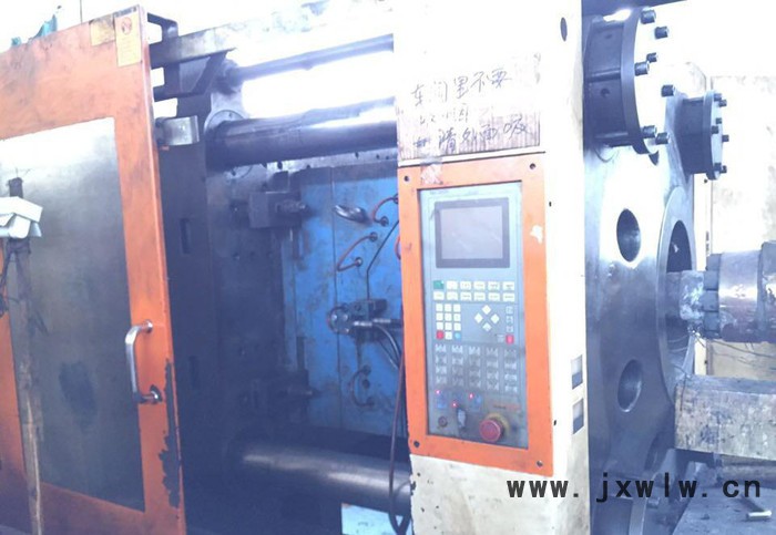 工廠轉讓2008年變量泵 廣東注塑機 凱迪威800T-400