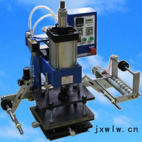 供應(yīng)紙類包裝品燙字機(jī)，塑料燙金機(jī) 弘昊鑫科技紙類包裝品燙字機(jī)，紅包燙金機(jī)