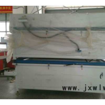 供應快刻數(shù)控KK湖北真空覆膜機多少錢一臺