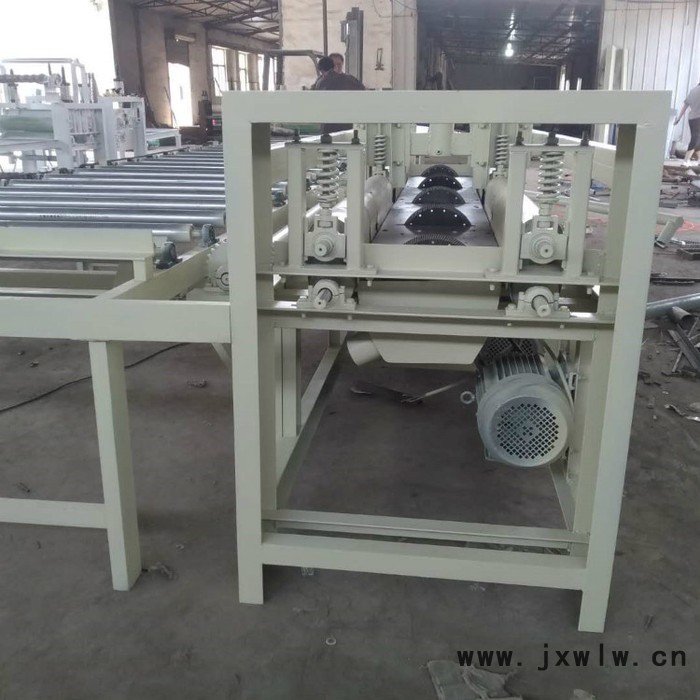 勝津機(jī)械大型分切機(jī) 多功能分切機(jī) 全自動(dòng)分切機(jī)