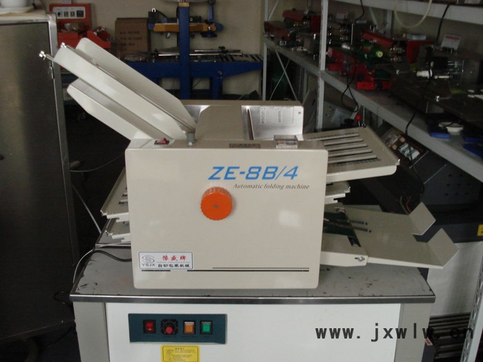 廠家批發(fā)說明書折紙機 小型折紙機 臺式自動折紙機 折頁機價格 包裝輔助設(shè)備