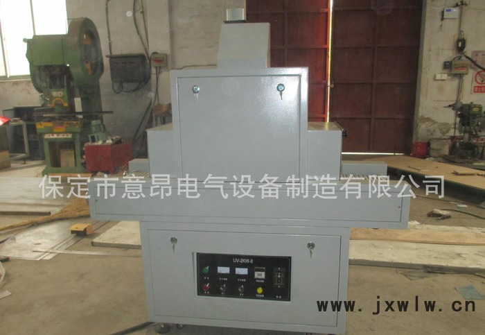 專業(yè)生產(chǎn)型號UV干燥機(jī)光固機(jī)
