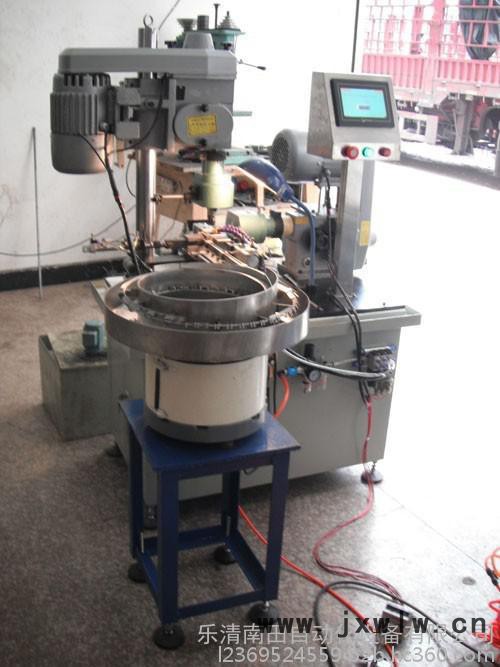 電腦自動打孔機   線路板電腦自動打孔機    超聲波自動打孔機   自動打孔機 數(shù)控  樂清南田自動化設備有限公司