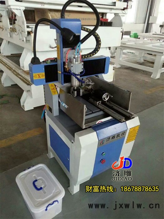 濟(jì)雕4040玉石雕刻機(jī) 數(shù)控小型工藝品三維立體擺件雕刻機(jī)