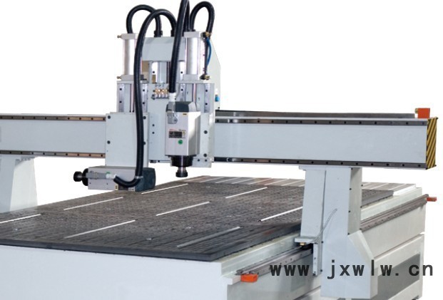 供應(yīng)榮雕雕刻機(jī)122氣動(dòng)多頭木工雕刻機(jī) 木門(mén)雕刻機(jī)