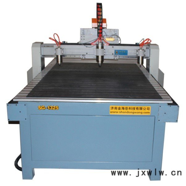 供應(yīng)中國神工密度板雕刻機 SG-1212廣告雕刻機