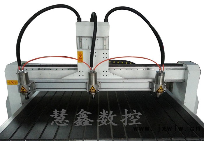 雕刻機(jī)  石材雕刻機(jī) 木工廣告電腦數(shù)控三頭雕刻機(jī)直銷(xiāo)