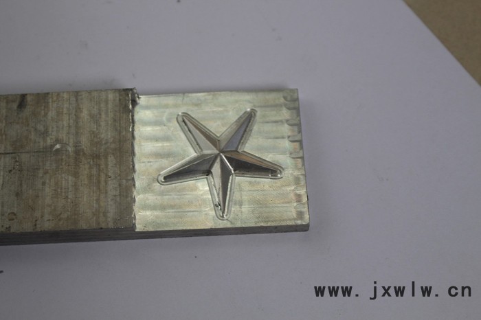 深圳耐刻小型3030亞克力塑膠雕刻機(jī) 廣告雕刻機(jī) 專人培訓(xùn)送貨上門