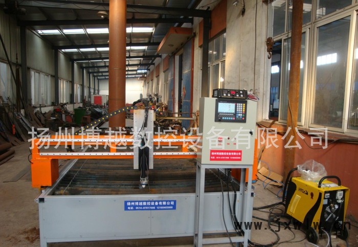 數(shù)控輕型臺(tái)式 龍門(mén)數(shù)控火焰等離子切割機(jī) **價(jià)廉 提供一年質(zhì)保