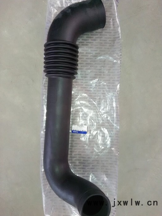供應(yīng)沃爾沃挖掘機(jī)配件 發(fā)動(dòng)機(jī)進(jìn)氣管 14647065