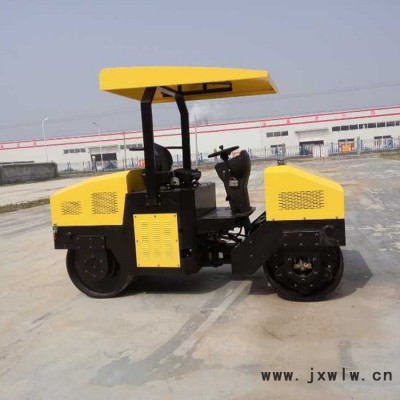 雙鋼輪壓路機(jī) 柴油壓路機(jī) 國(guó)三發(fā)動(dòng)機(jī)的壓路機(jī) 物美價(jià)廉