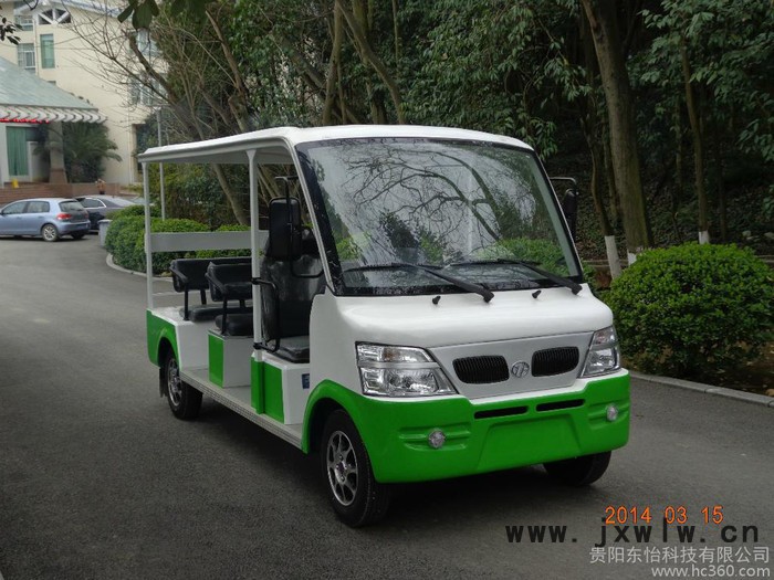 山西觀光車廠家，東怡燃油觀光車14座全國招商，性價比高，中置后驅(qū)發(fā)動機燃油觀光車機，動力提升20%，東怡燃油車14座