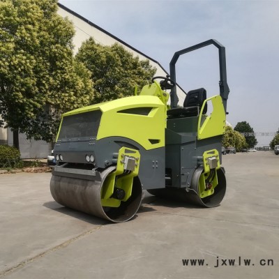 STORIKE3噸型全液壓振動壓路機 常柴三缸水冷發(fā)動機美國進口驅動馬達振動馬達 用個五六年沒問題