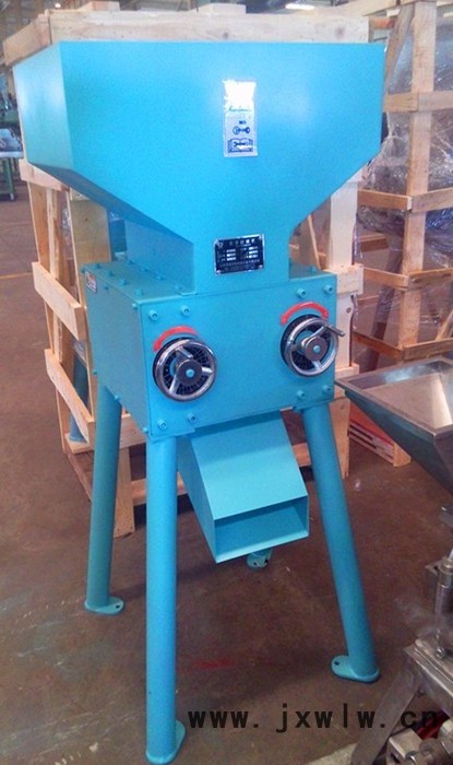 山東雙佳JMF3A精釀麥芽粉碎機(jī)，對(duì)輥麥芽粉碎機(jī)，啤酒專用粉碎設(shè)備