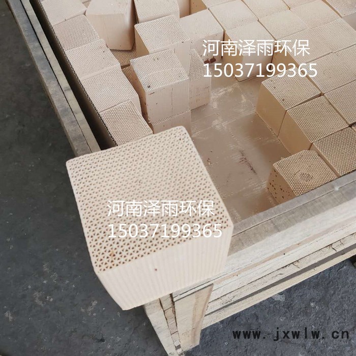河南蜂窩分子篩氣體分離設(shè)備廠家-澤雨蜂窩分子篩于蜂窩活性炭?jī)?yōu)勢(shì)說(shuō)明-山東蜂窩分子篩運(yùn)營(yíng)成本與進(jìn)化效果概述