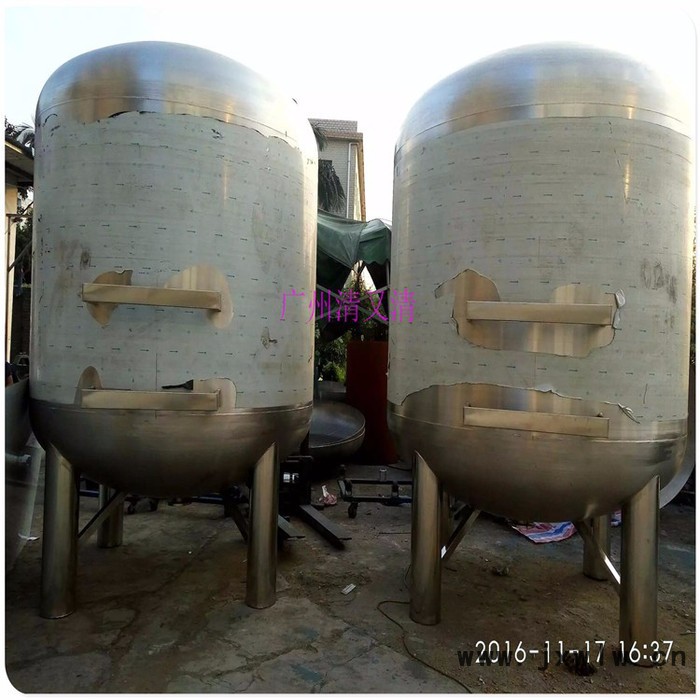清又清廠家**304不銹鋼石英砂機(jī)械過濾罐， 黃埔區(qū)井水凈化過濾設(shè)備