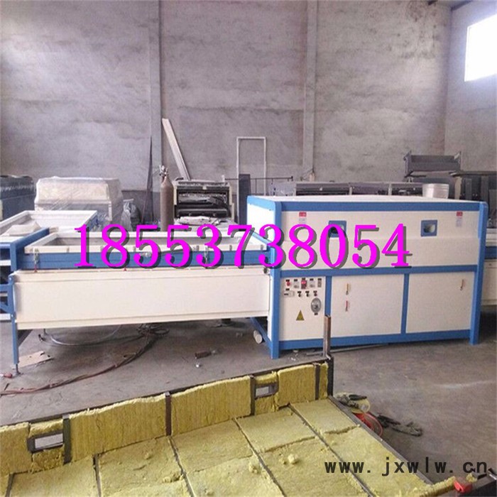 全自動(dòng)真空覆膜機(jī) 冷熱雙功能覆膜機(jī) 木工板式家具生產(chǎn)線設(shè)備組合真空覆膜機(jī)